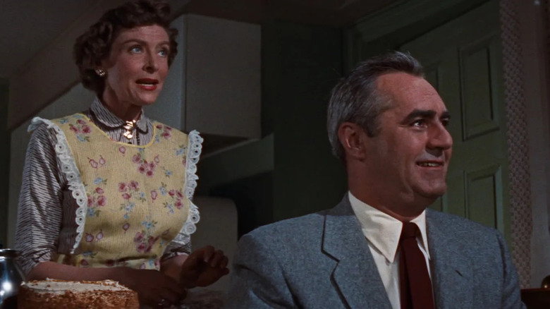 రెబెల్ వితౌట్ ఏ కాజ్‌లో కరోల్ మరియు ఫ్రాంక్ స్టార్క్