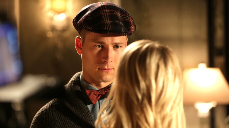 Scream Queens, Chad talking to Chanel at Thanksgiving