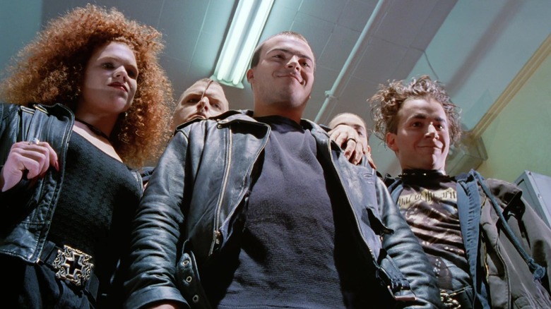 Slip and the Nasties standing in a hallway in The NeverEnding Story III: Escape from Fantasia