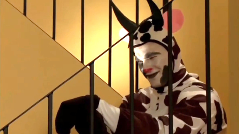 Alan Richson wore a cow on Farid: the show