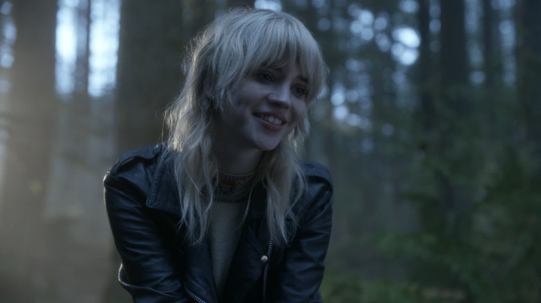 Sophie Thatcher as Becky Monroe smiling in When The Streetlights Go On