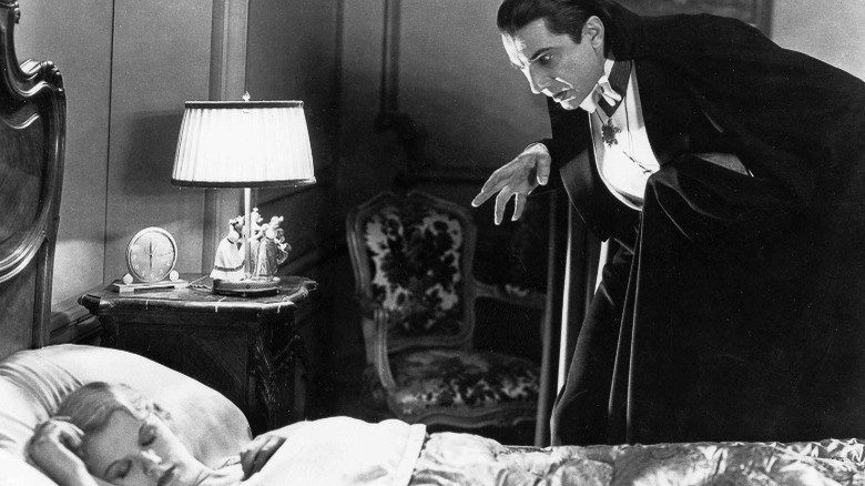 A still from the 1931 Dracula