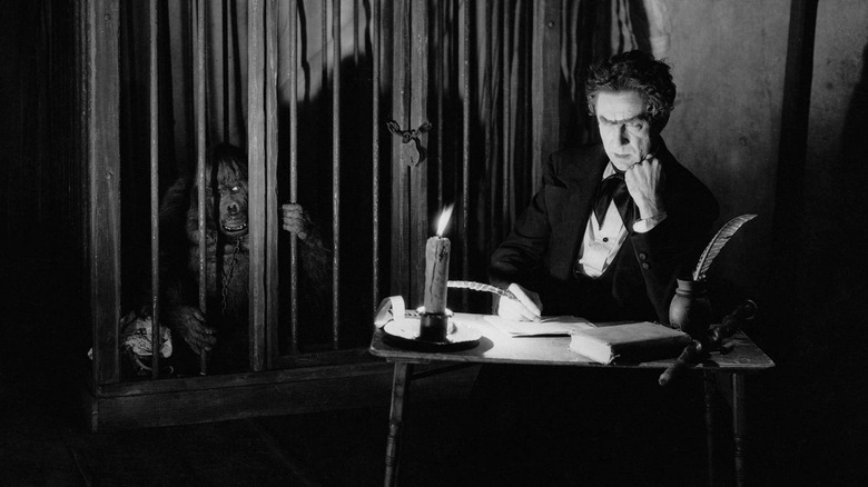 Bela Lugosi stars in Murders in the Rue Morgue (1932)
