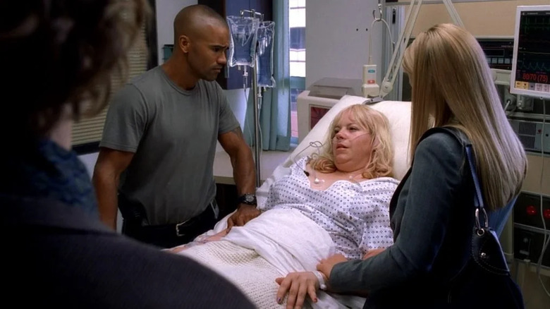 Kirsten Vangsness as Penelope Garcia, wounded and laying down on Criminal Minds
