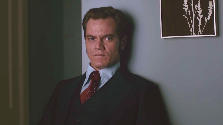 Richard Kuklinski glares straight ahead