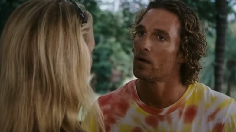 Matthew McConaughey as Finn, talking to Kate Hudson's Tess in Fool's Gold