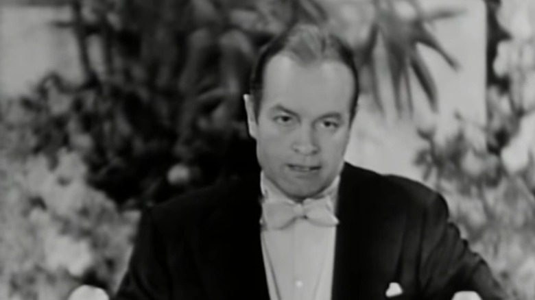 Bob Hope hosting the 1953 Oscars