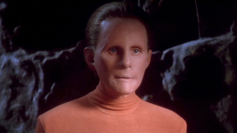 A Changeling (Salome Jens) stands in a cave in Star Trek: Deep Space Nine