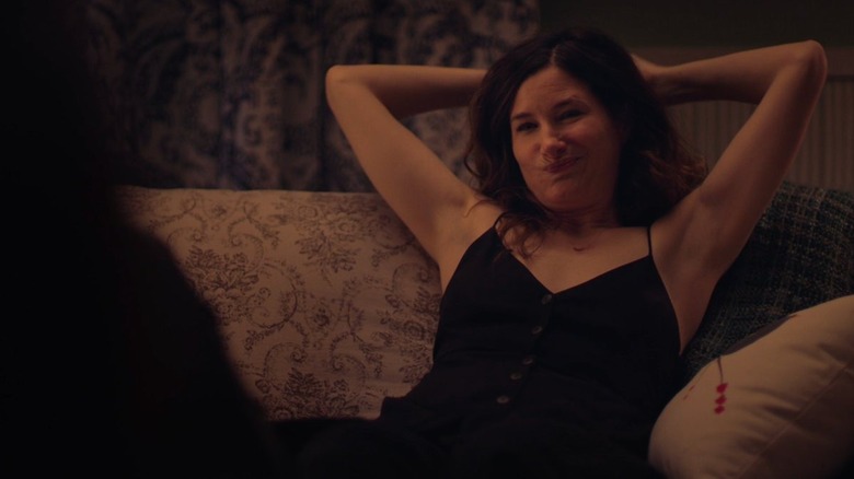Kathryn Hahn as Eve smirking in Mrs. Fletcher