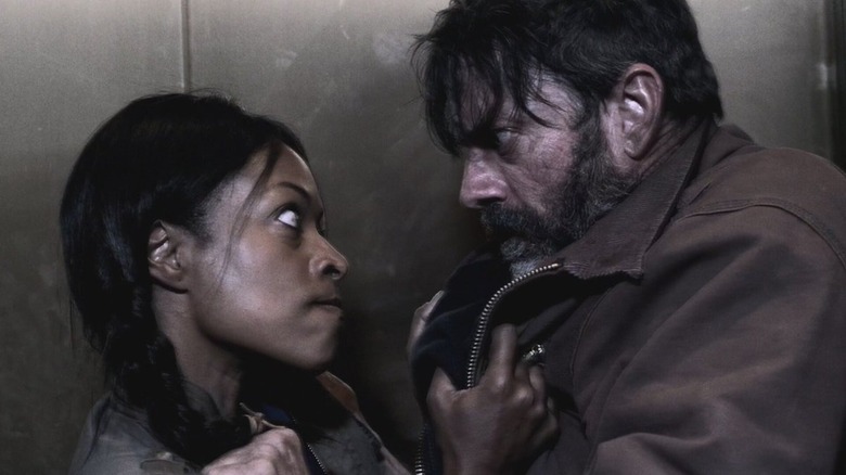Kellita Smith and Keith Allen as Roberta and Alvin fighting in Z Nation