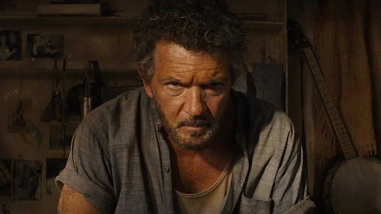 Antonio Banderas stares angrily at foes