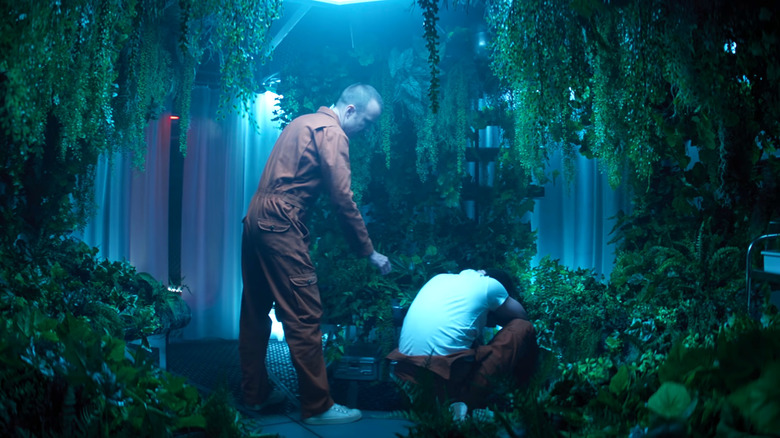 Black Mirror, Cliff attempting to console David in the garden room