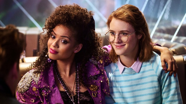 Kelly and Yorkie meets at a nightclub in Black Mirror's San Junipero