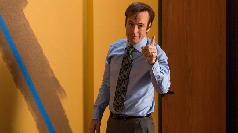 Saul Goodman pointing