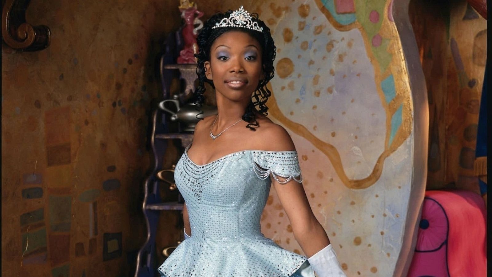 Brandy Will Return To The Role Of Cinderella In Disney+ Descendants