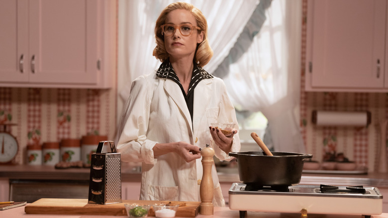 Elizabeth making food on the set of Supper at Six in Lessons in Chemistry
