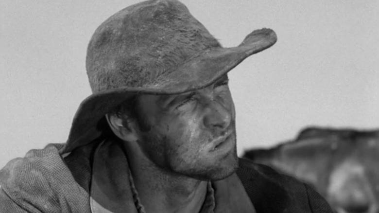 Bruce Dern as Judd Print eats in closeup in Gunsmoke