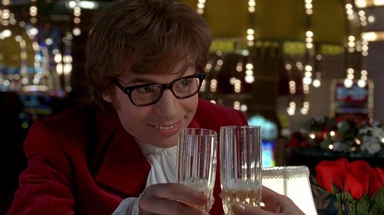 Mike Myers, Austin Powers: International Man of Mystery