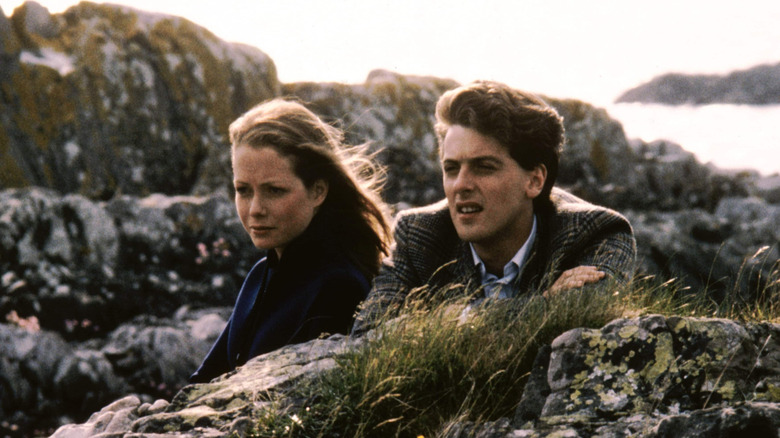Jenny Seagrove and Peter Capaldi as Marina and Danny on a beach in Local Hero