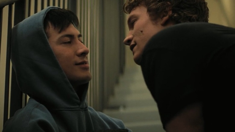 Shane Hollander and Ilya Rozanov about to kiss in the stairway