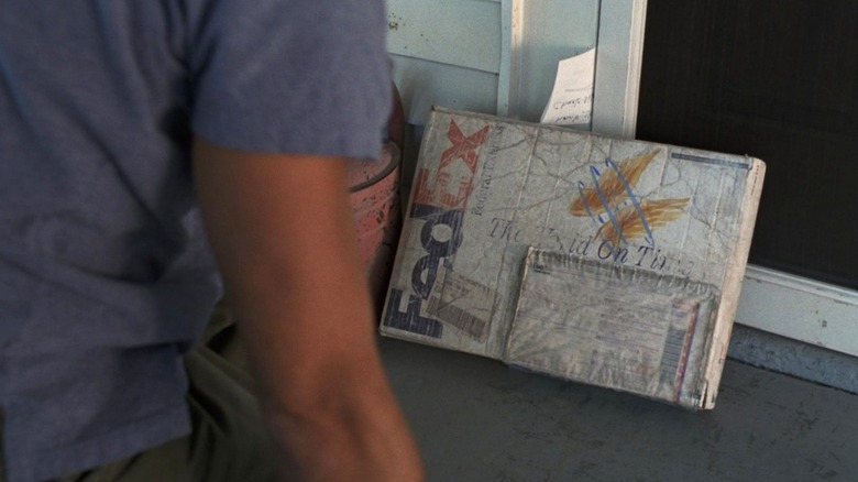 Package, Cast Away