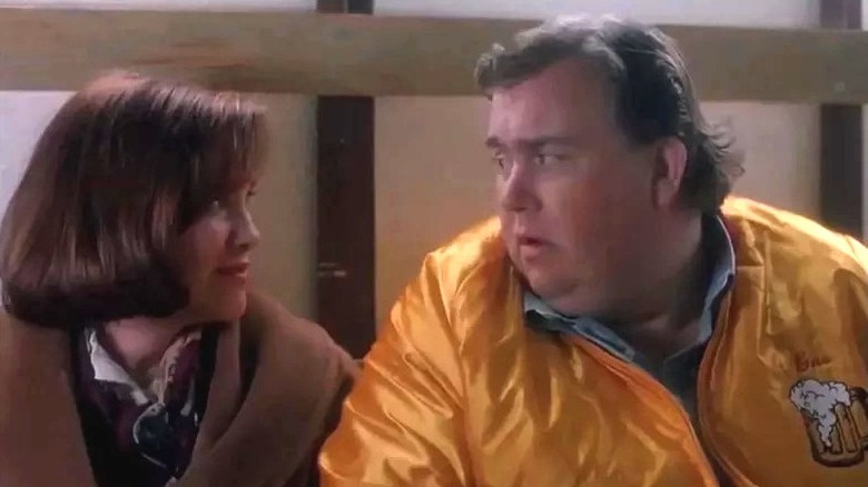 Catherine O'Hara as Kate McAllister and John Candy as Gus Polinski in Home Alone