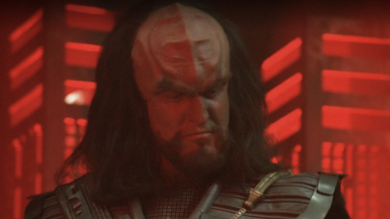 John Tesh as a holographic Klingon in Star Trek: The Next Generation
