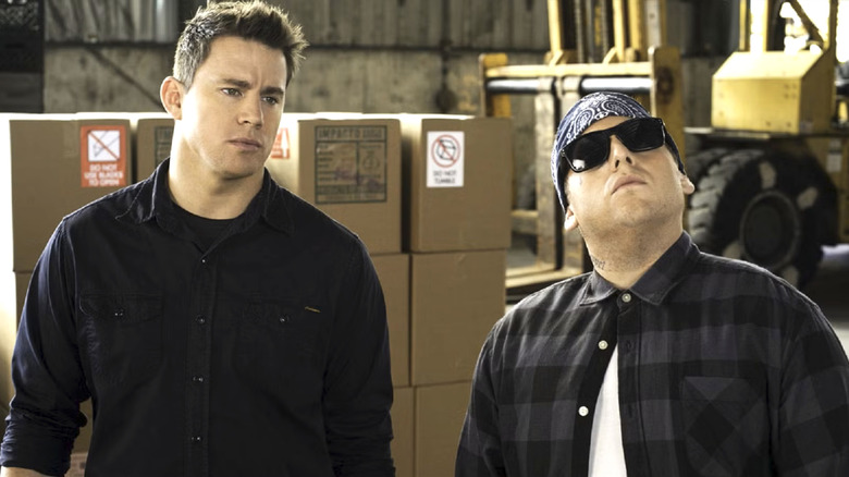 22 Jump Street, Jenko and Schmidt in disguise as drug dealers