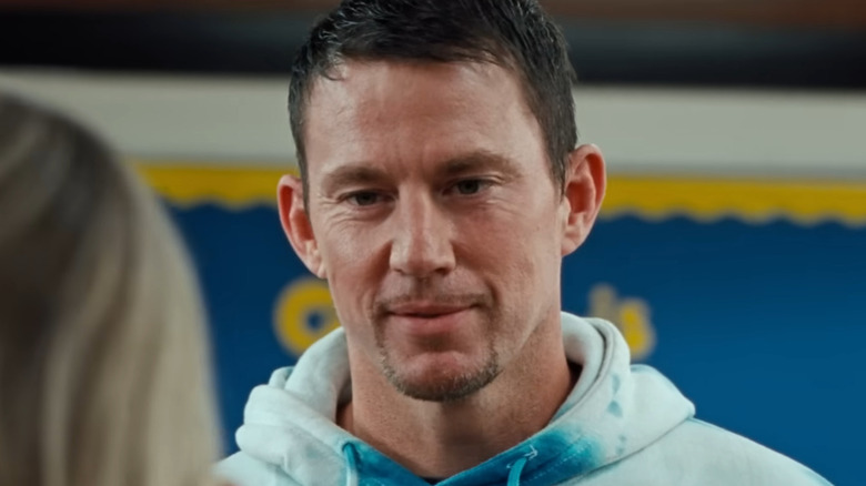 Jeffrey Manchester smiling at Leigh Wainscott in Roofman