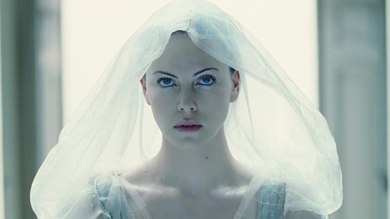 Æon Flux in a veil in Æon Flux