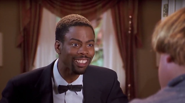 Chris Rock as Joey Washington smiling in Beverly Hills Ninja