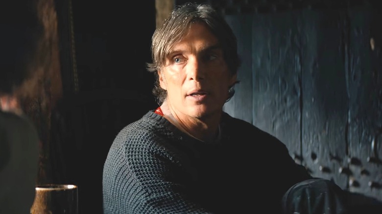 Jim in a comfy sweater in 28 Years Later: The Bone Temple