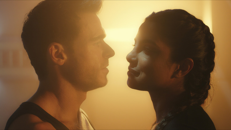 Richard Madden as Mason Kane, Priyanka Chopra Jonas as Nadia Sinh in Citadel