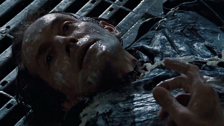 Lance Henriksen goo grates