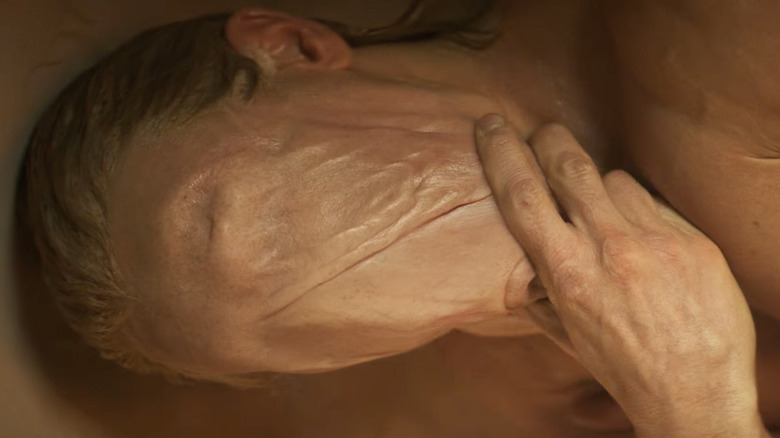 Tom Rhys Harries as Matt Hagen making his face vanish in Clayface