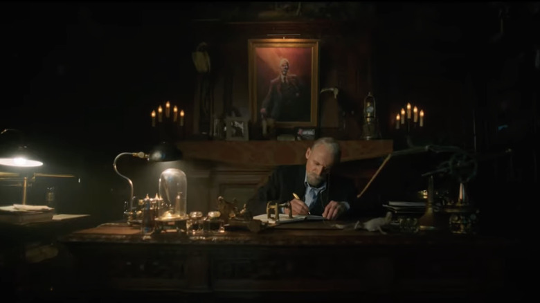 Umbrella Academy Reginald writing desk