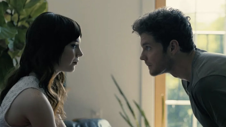 Josh establishing a Love Link with Iris in Companion