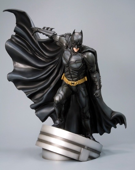 The Dark Knight Batman Vinyl Statue