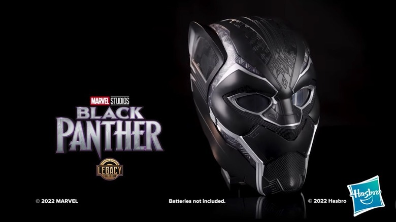 Hasbro Marvel Legends Series Black Panther Premium Electronic Role Play Helmet