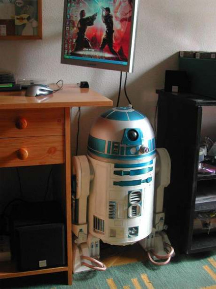 Cool Stuff: R2-D2 PC Case Mod