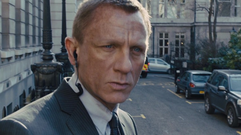 Skyfall Daniel Craig Bond looking street