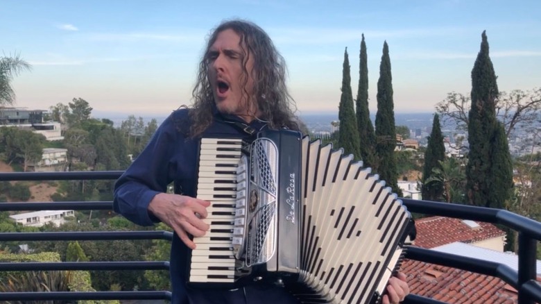 Weird Al Yankovic promo shot