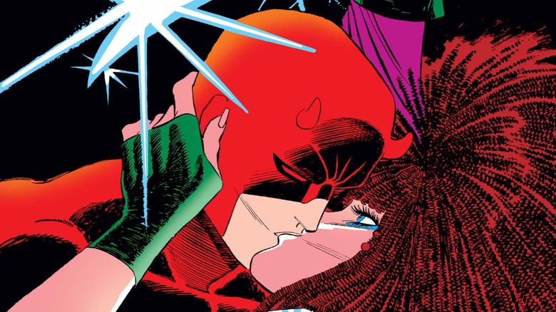 Daredevil kisses Typhoid Mary