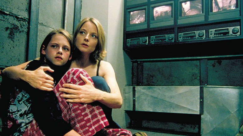 Jodie Foster and Kristen Stewart in Panic Room