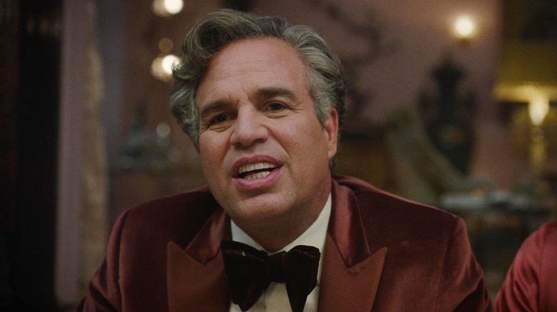 Mark Ruffalo as Kenneth Marshall baring his teeth in Mickey 17