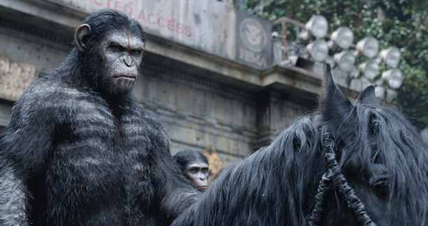 Dawn of the Planet of the Apes trailer