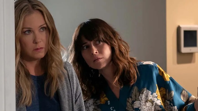 Christina Applegate, Linda Cardellini, Dead to Me