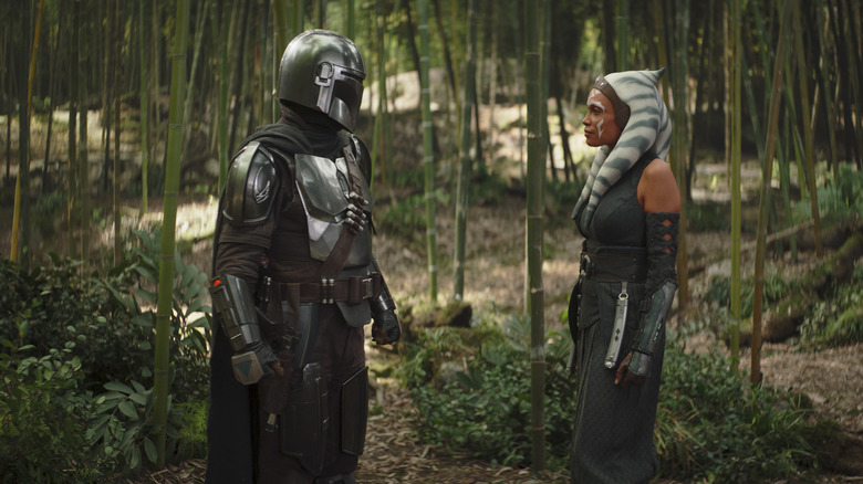 Mando and Ahsoka in The Book of Boba Fett