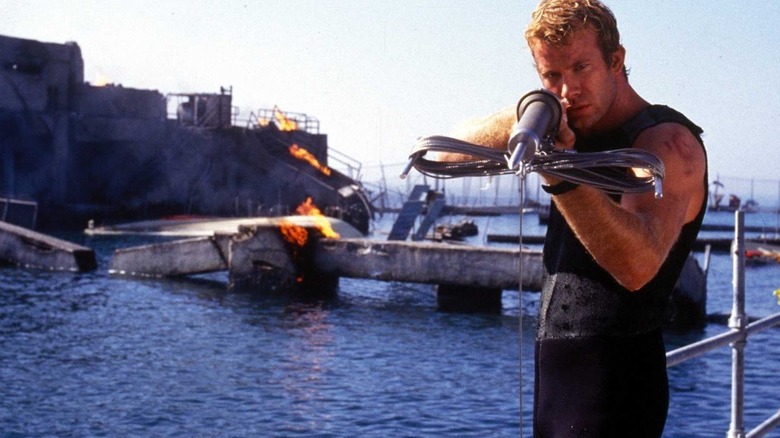 Thomas Jane harpoon gun