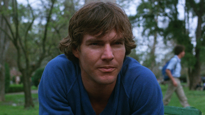 Dennis Quaid looking intently as Alex Gardner in Dreamscape